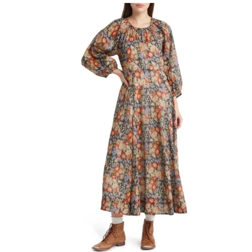 The Great Floral Dress in Size Medium (size 2) Pristine Condition